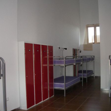 Hostel El Castillo Aninon Zewnętrze zdjęcie