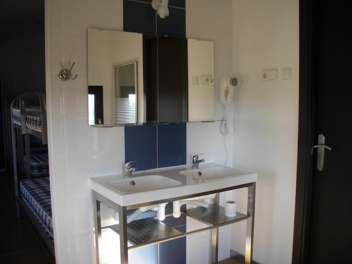 Hostel El Castillo Aninon Zewnętrze zdjęcie