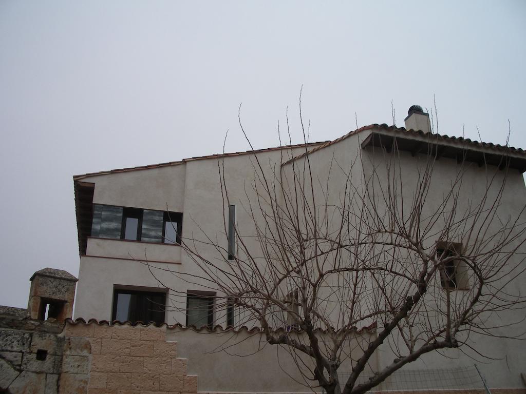 Hostel El Castillo Aninon Zewnętrze zdjęcie
